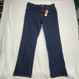 Womans stretch comfort 16R Blue Jeans